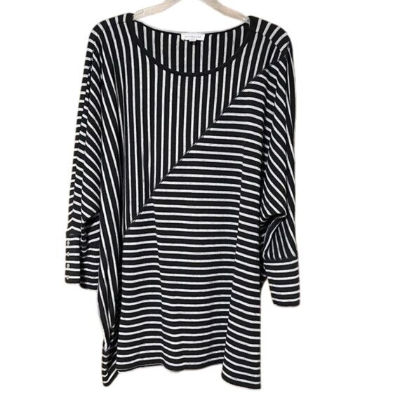 Westbound Woman Striped Dolman Sleeves Tunic Top Crewneck Black White Plus 2X - Picture 1 of 7